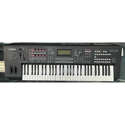 Yamaha MOXF6 61 Key Keyboard Workstation