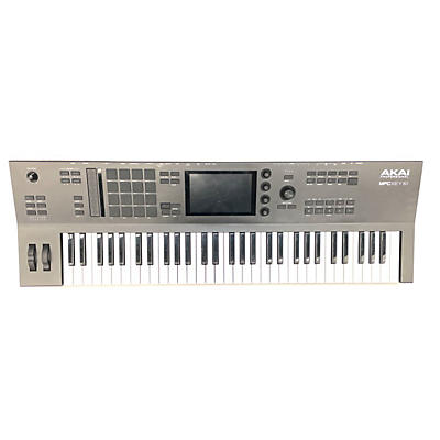 Akai Professional MPC Key 61 Keyboard Workstation