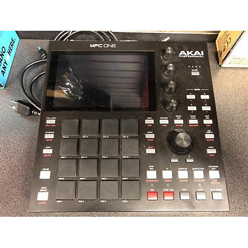 AKAI PROFESSIONAL MPC ONE + Stand Alone Bluetooth Music