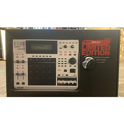 Akai Professional MPC2500LE Limited Edition Production Controller