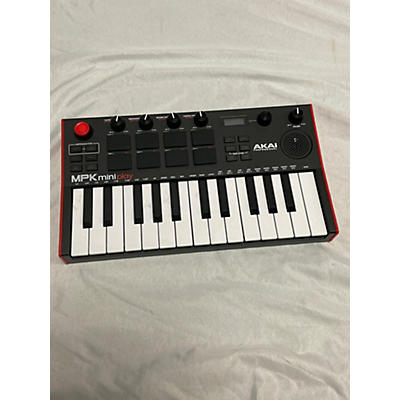 Akai Professional MPK MINI PLAY MIDI Controller