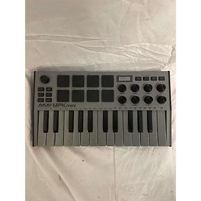 Akai Professional MPK Mini MIDI Controller