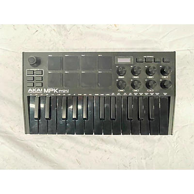 Akai Professional MPK Mini MIDI Controller