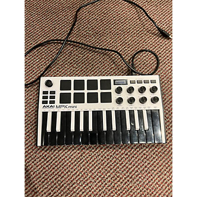 Akai Professional MPK Mini MIDI Controller