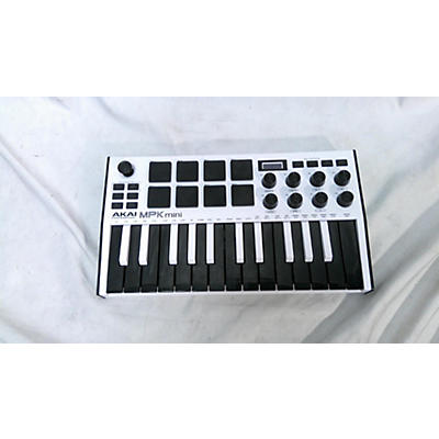 Akai Professional MPK Mini MIDI Controller