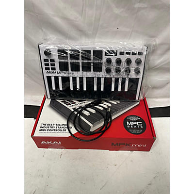 Akai Professional MPK Mini MIDI Controller