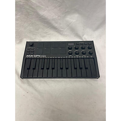 Akai Professional MPK Mini MKII MIDI Controller