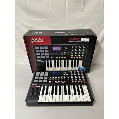 Akai Professional MPK25 25 Key MIDI Controller
