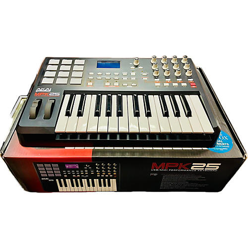 Akai Professional MPK25 25-Key