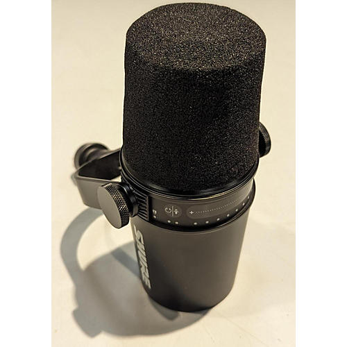 Shure MV7 Digital Podcasting Microphone - Silver MV7-S