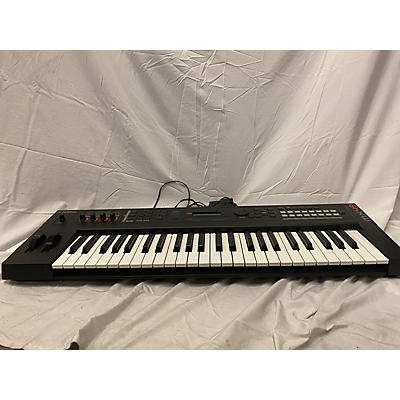 Yamaha MX49 49 Key Keyboard Workstation