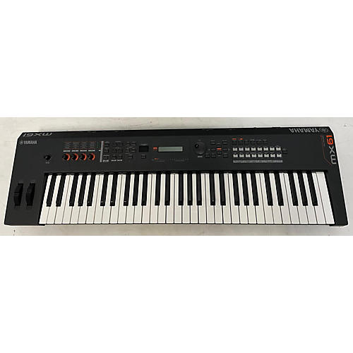 Yamaha MX61 61 Key Keyboard Workstation | Musician