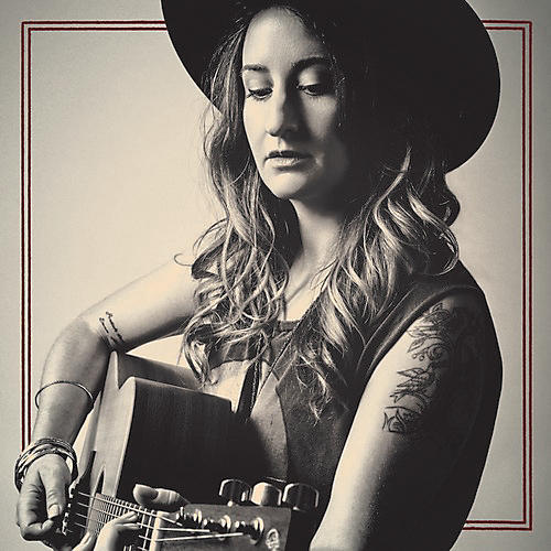 ALLIANCE Margo Price - Hurtin' on the Bottle / Desperate and Desperate