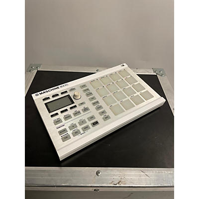 Native Instruments Maschine Mikro MKII MIDI Controller