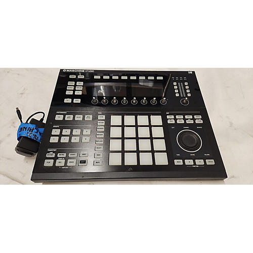 Native Instruments Maschine Studio MIDI Controller