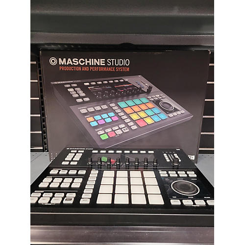 Native Instruments Maschine Studio MIDI Controller | Musician's Friend