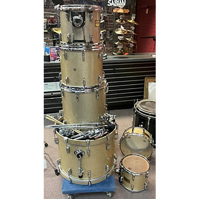 Pearl Masters Custom Drum Kit
