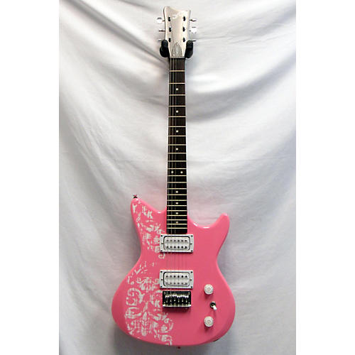 Pink first act deals guitar