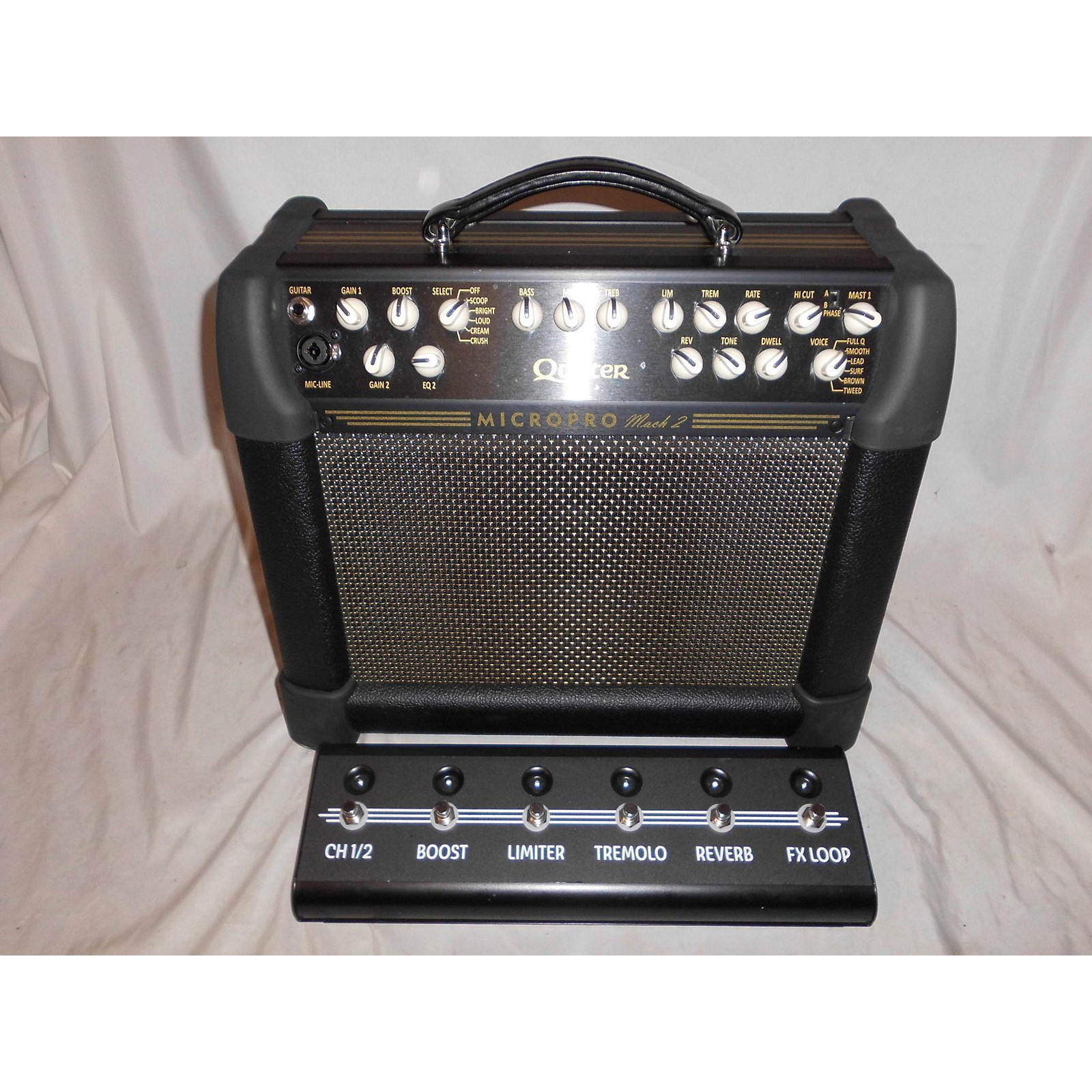 Quilter Labs Micro Pro Mach 2 Combo 8 W/ 6 Button Footswitch Guitar Combo Amp Musician's Friend Quilter Labs Micro Pro Mach 2 Combo 8 W/ 6 Button Footswitch Guitar Combo Amp Musician's Friend