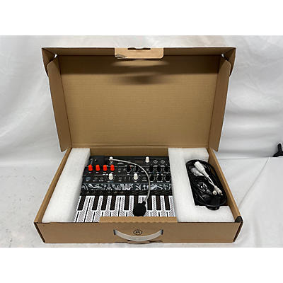 Arturia MicroFreak Synthesizer