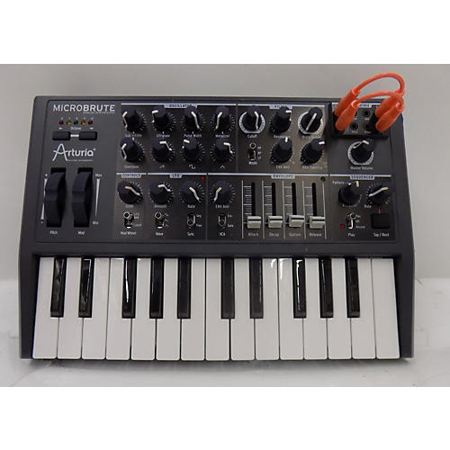 Microbrute Analog Synthesizer