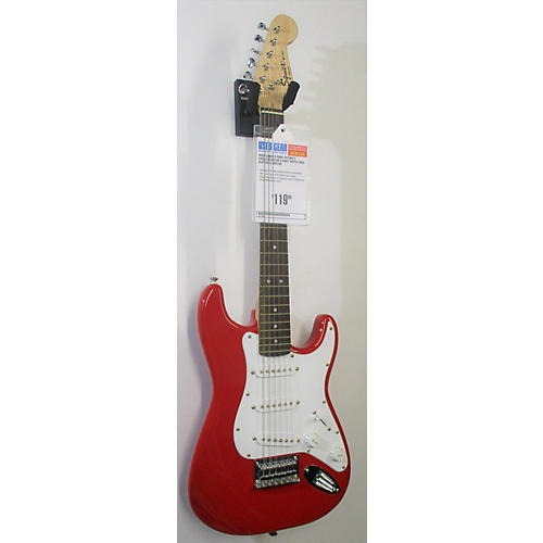Squier Mini Affinity Stratocaster Electric Guitar Candy Apple Red