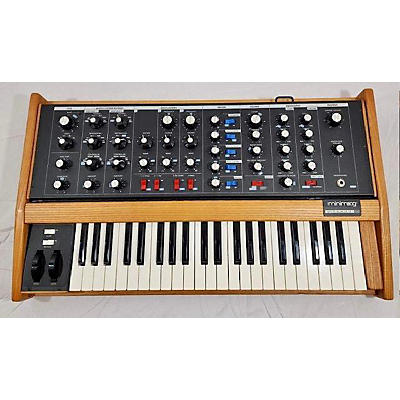 Moog Minimoog Voyager Old School Synthesizer