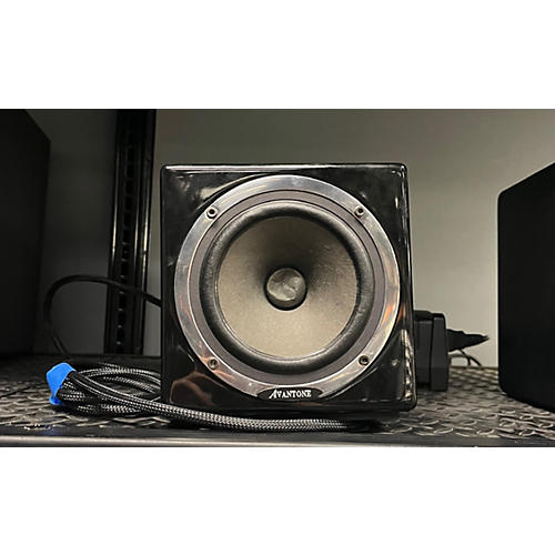 Avantone Mix Cube Powered Monitor