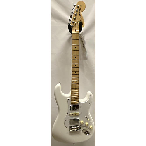 Fender Mod Shop Stratocaster Solid Body Electric Guitar aged white