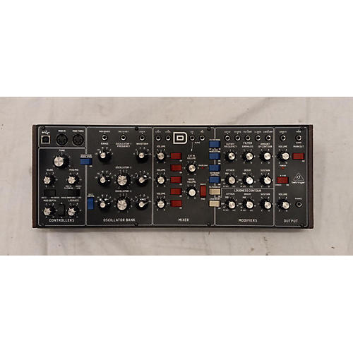 Behringer Model D Synthesizer