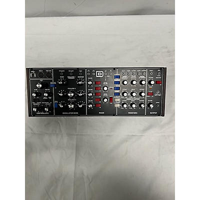 Behringer Model D Synthesizer