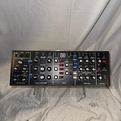 Behringer Model D Synthesizer