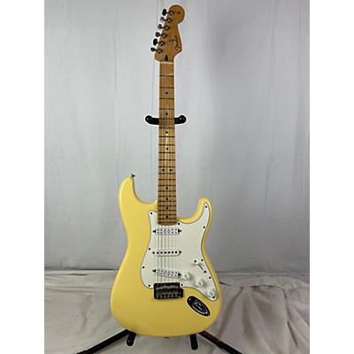 Fender Modern Player Stratocaster HSH Solid Body Electric Guitar