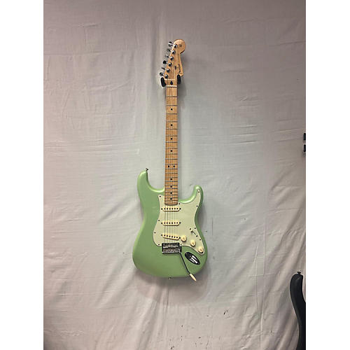 Fender Modern Player Stratocaster Solid Body Electric Guitar Surf Green