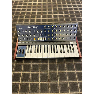 Behringer Monopoly Synthesizer