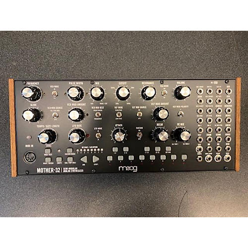 Mother-32 Synthesizer