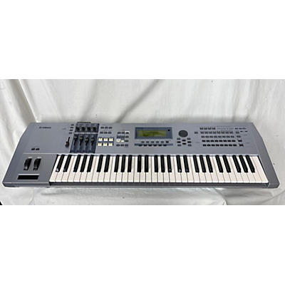 Yamaha Motif ES6 61 Key Keyboard Workstation