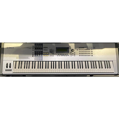 Yamaha Motif ES8 88 Key Keyboard Workstation