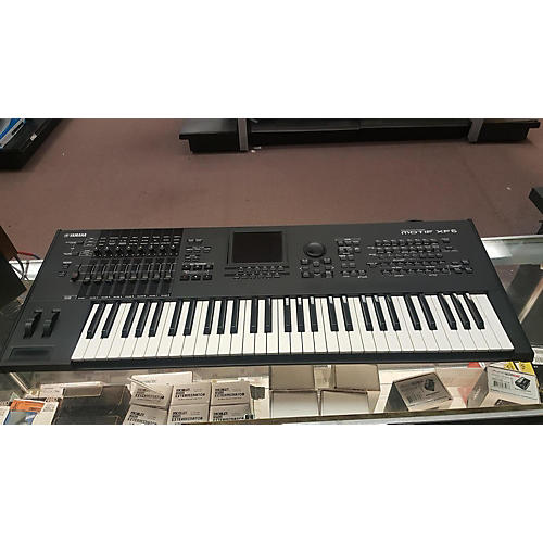 Motif XF6 61 Key Keyboard Workstation