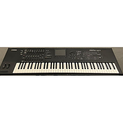 Yamaha Motif XF7 76 Key Keyboard Workstation