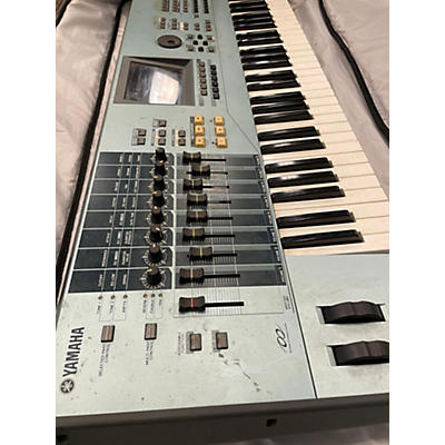 Yamaha Motif XS6 61 Key Keyboard Workstation