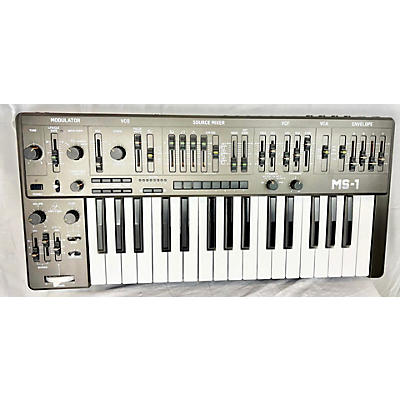 Behringer Ms-1 Synthesizer