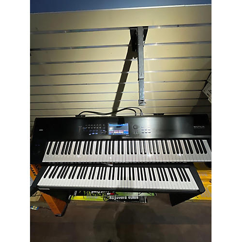 KORG Natutilus Keyboard Workstation