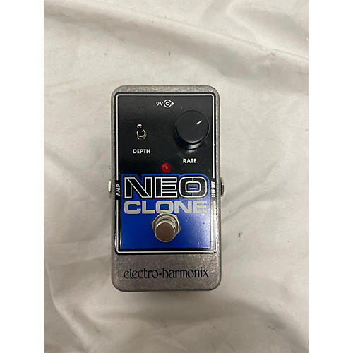 Electro-Harmonix Neo Clone Analog Chorus Effect Pedal