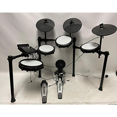 Alesis Nitro Max Kit Electric Drum Set