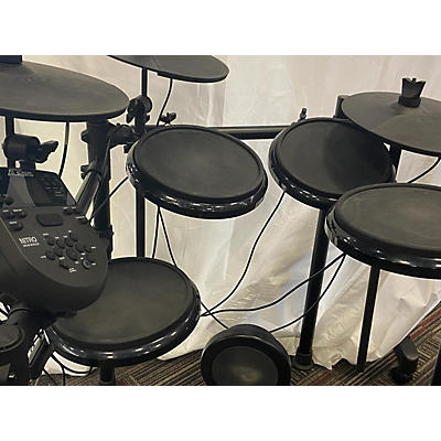 Alesis Nitro Mesh Kit Electric Drum Set