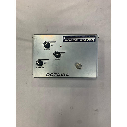 Roger Mayer OCTAVIA Effect Pedal | Musician's Friend