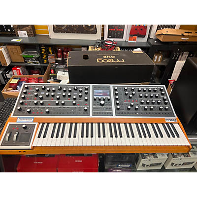 Moog ONE 8 VOICE Synthesizer