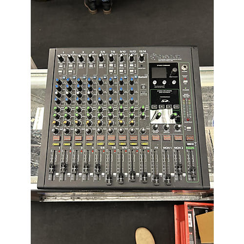 Mackie Onyx 12 Powered Mixer