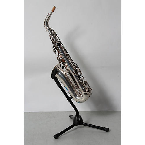 Open Box Yamaha YAS26 Standard Alto Saxophone Musician's Friend